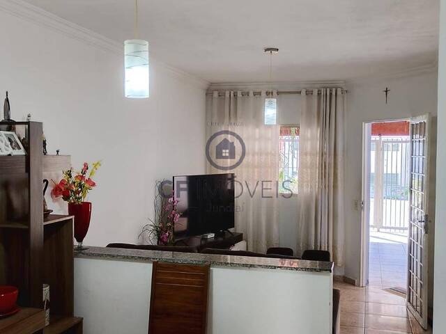 #9823 - Casa para Venda em Jundiaí - SP - 2