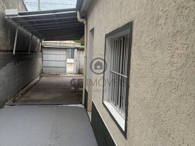 #9895 - Casa para Venda em Jundiaí - SP