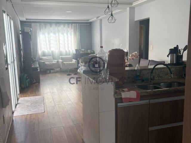 Casa para Venda em Jundiaí - 3